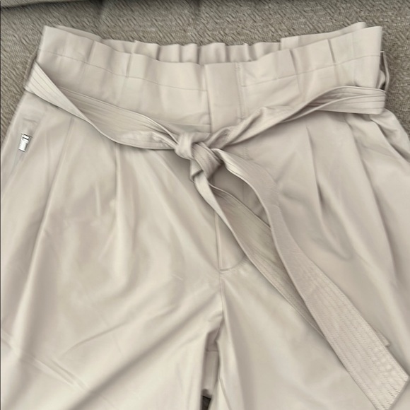 Athleta Cream Trousers - Picture 1 of 11